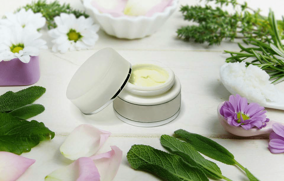 EURO COSMETICS Magazine • Cosmacon • Euro Cosmetics • Euro Cosmetics