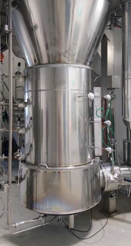 EURO COSMETICS Magazine • Exploring new news to produce cosmetic pigments • Katarzyna Dr. Sztuka and Dipl.-Ing. Arne Teiwes, Glatt Ingenieurtechnik • Katarzyna Dr. Sztuka and Dipl.-Ing. Arne Teiwes, Glatt Ingenieurtechnik