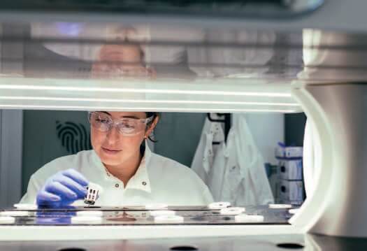 EURO COSMETICS Magazine • The Beauty Industry’s Technobiology Tipping Point • Deanna Utroske • Deanna Utroske